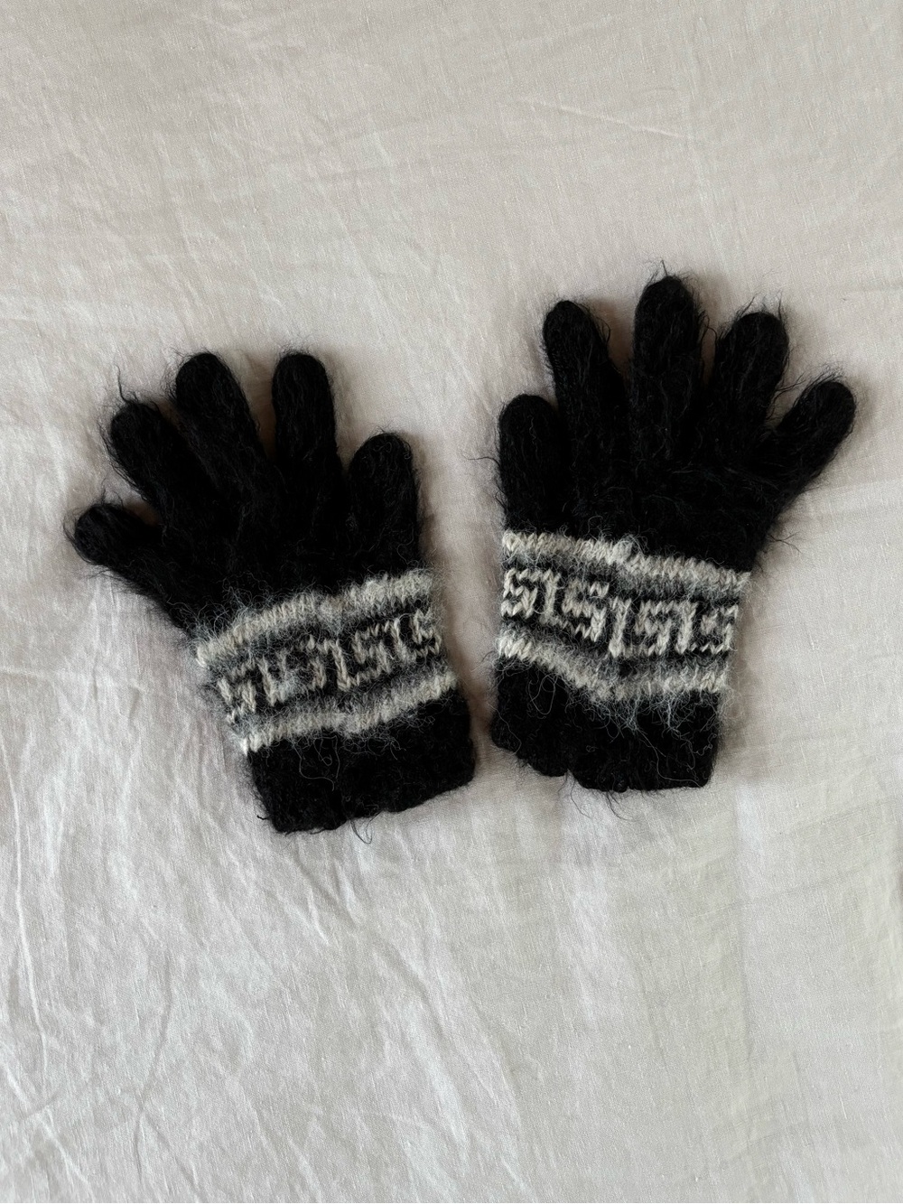 Vintage Alpaca Gloves